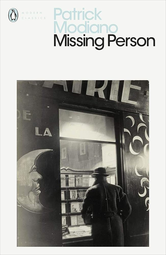 Patrick Modiano Missing person (Penguin Modern Classics) /anglais cover image